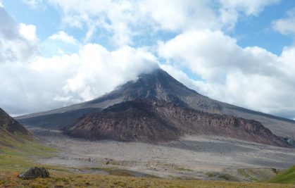 Nouvelles avancées sur la dynamique pré-éruptive des réservoirs magmatiques