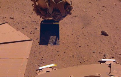 InSight regains energy after cleaning its solar panels