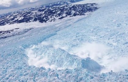 Les séismes glaciaires au Groenland pour remonter à l’histoire de la perte de masse de la calotte polaire