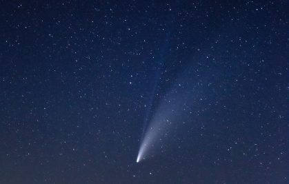 La variation du flux des poussières cosmiques mesurée au fond des océans !