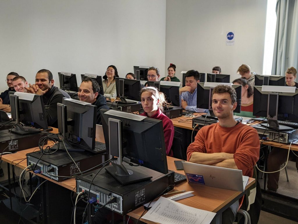 Training2024-12-a