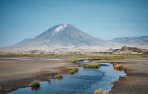 Evidence for a marine carbon recycling mechanism in Earth’s mantle