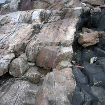 The oldest trace of a marine sedimentary environment?