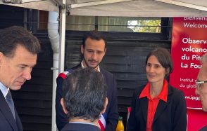 Visite de Philippe Baptiste, Ministre de l’Enseignement supérieur et de la Recherche à l’Observatoire volcanologique du Piton de la Fournaise (OVPF-IPGP)