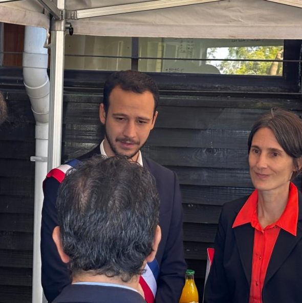 Visite de Philippe Baptiste, Ministre de l’Enseignement supérieur et de la Recherche à l’Observatoire volcanologique du Piton de la Fournaise (OVPF-IPGP)