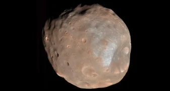 Comprendre les mouvements du régolithe à la surface de Phobos pour préparer la mission MMX